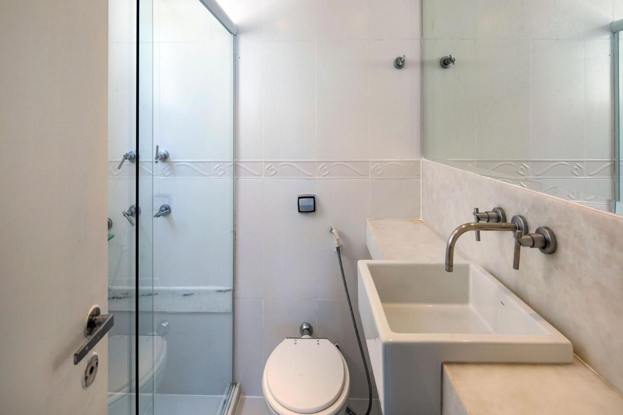Confortavel E Seguro 2 Quartos Com Varanda No Leme Рио-де-Жанейро Экстерьер фото