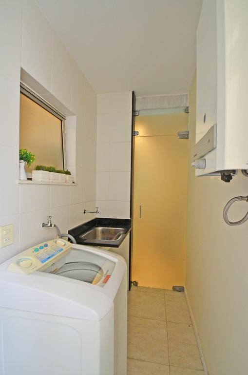 Confortavel E Seguro 2 Quartos Com Varanda No Leme Рио-де-Жанейро Экстерьер фото